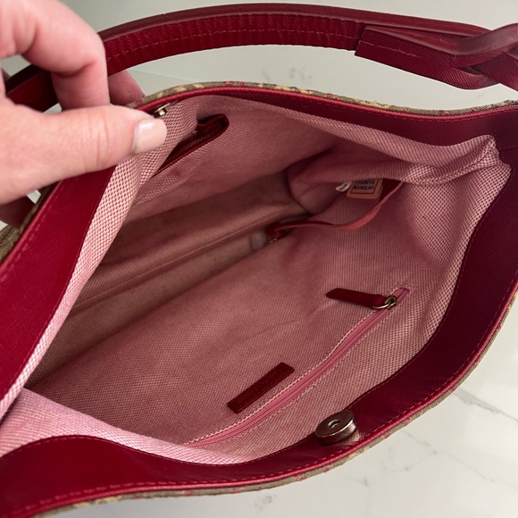 Dooney & Bourke shoulderbag - Picture 7 of 14